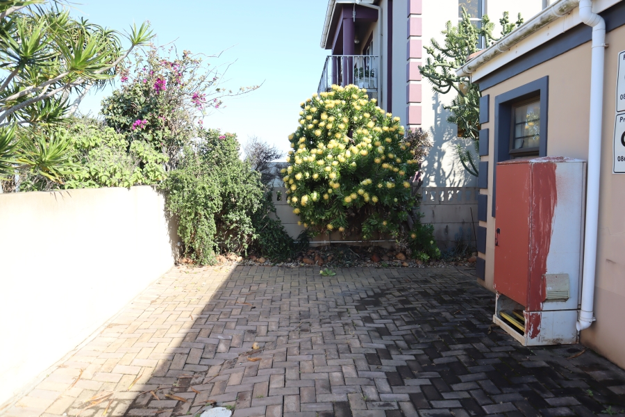 2 Bedroom Property for Sale in C Place Eastern Cape